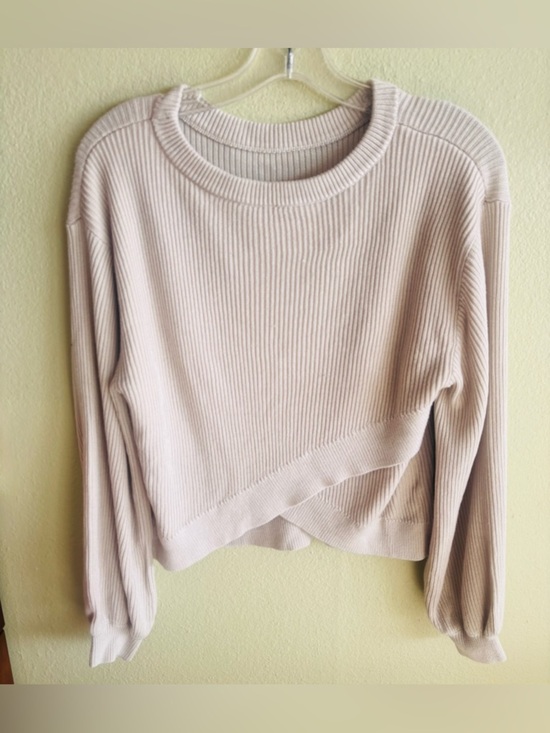 lululemon athletica Sweaters - Lululemon Cream Crossover Sweater Size: 6